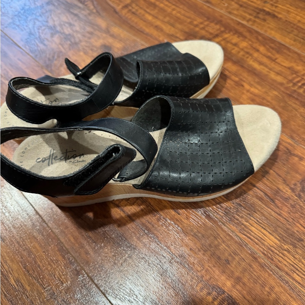 Clarks Black and Tan Wedge Sandals